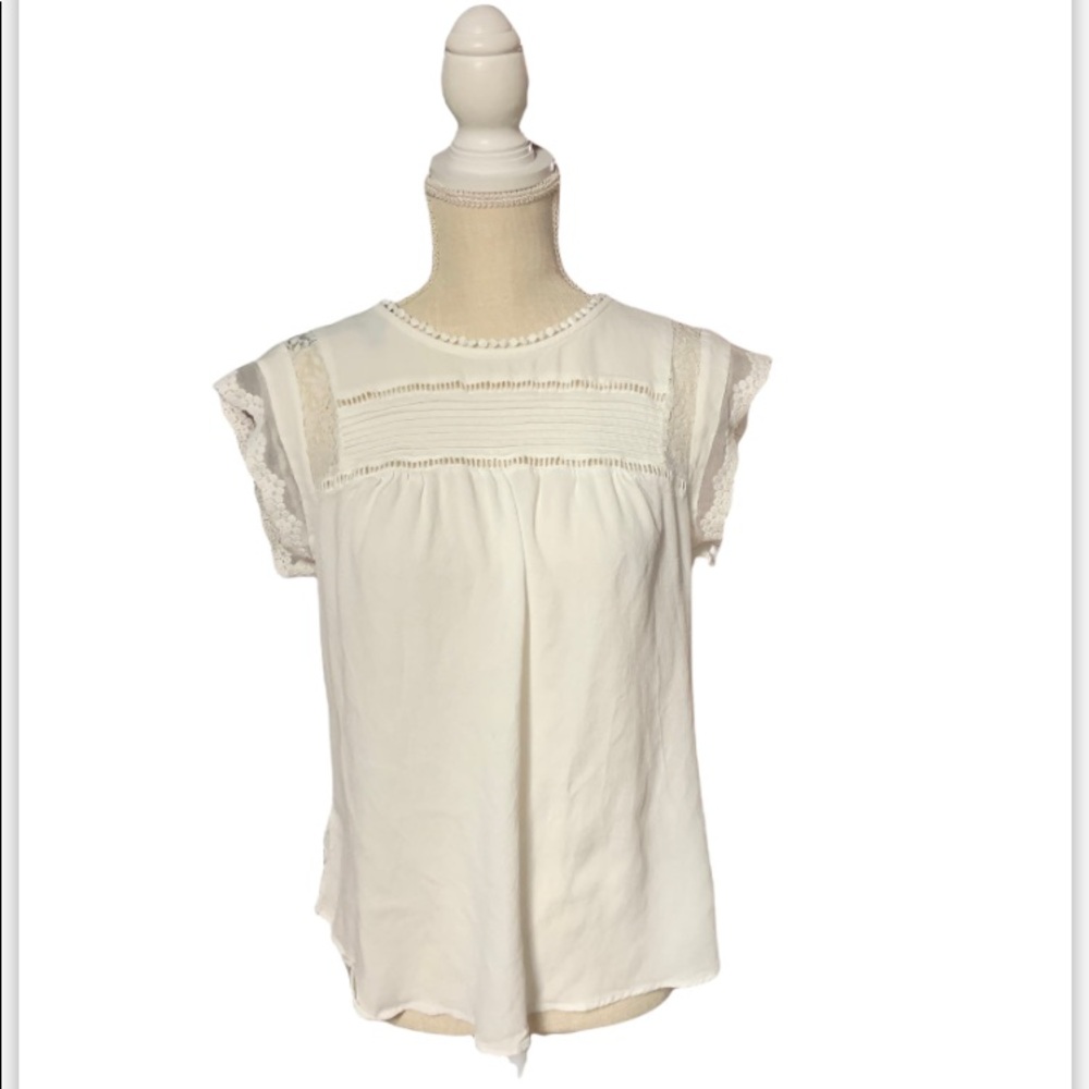 Daniel Rainn top